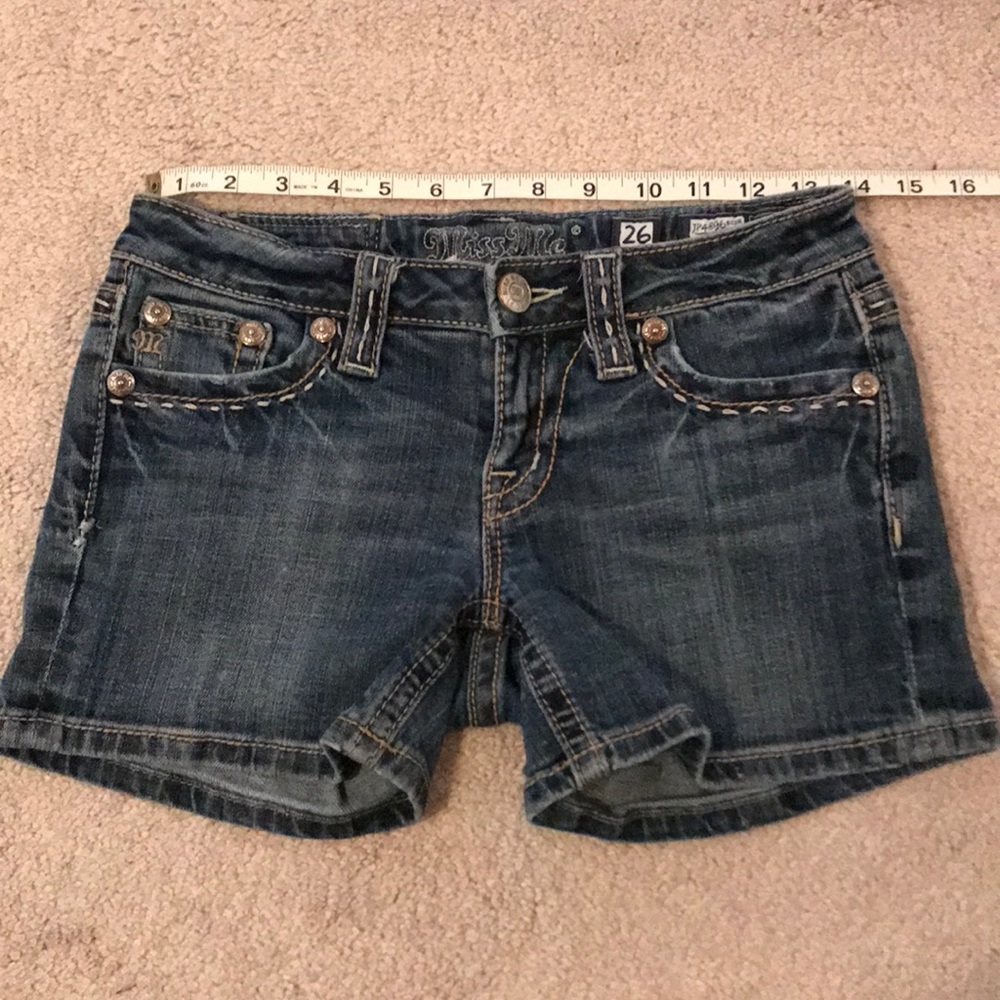 Miss Me Vintage Shorts 26